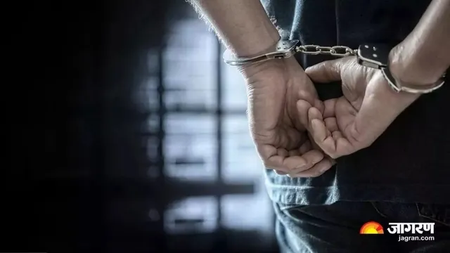 CBI ने ED के 2 अधिकारियों को 5 लाख रुपये की रिश्वत लेते गिरफ्तार किया