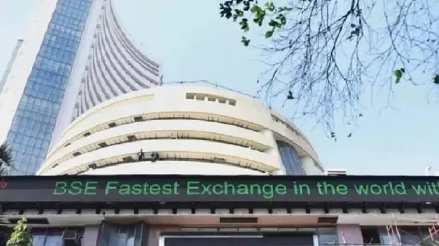 शेयर बाजार में गिरावट जारी, सेंसेक्स 125 अंक टूटा; निफ्टी 22600 के नीचे बंद